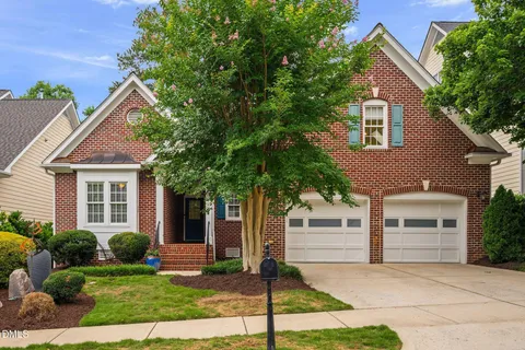 $795,000 | 407 Chandler Grant Drive, Cary, NC 27519