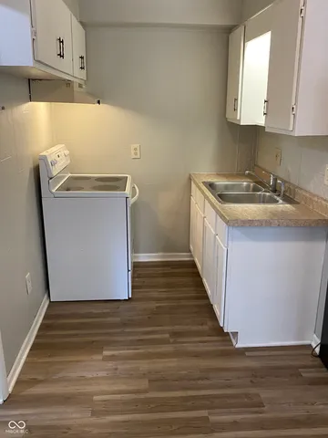 $695 | 210 Whitlock Avenue, Unit B, Crawfordsville, IN 47933