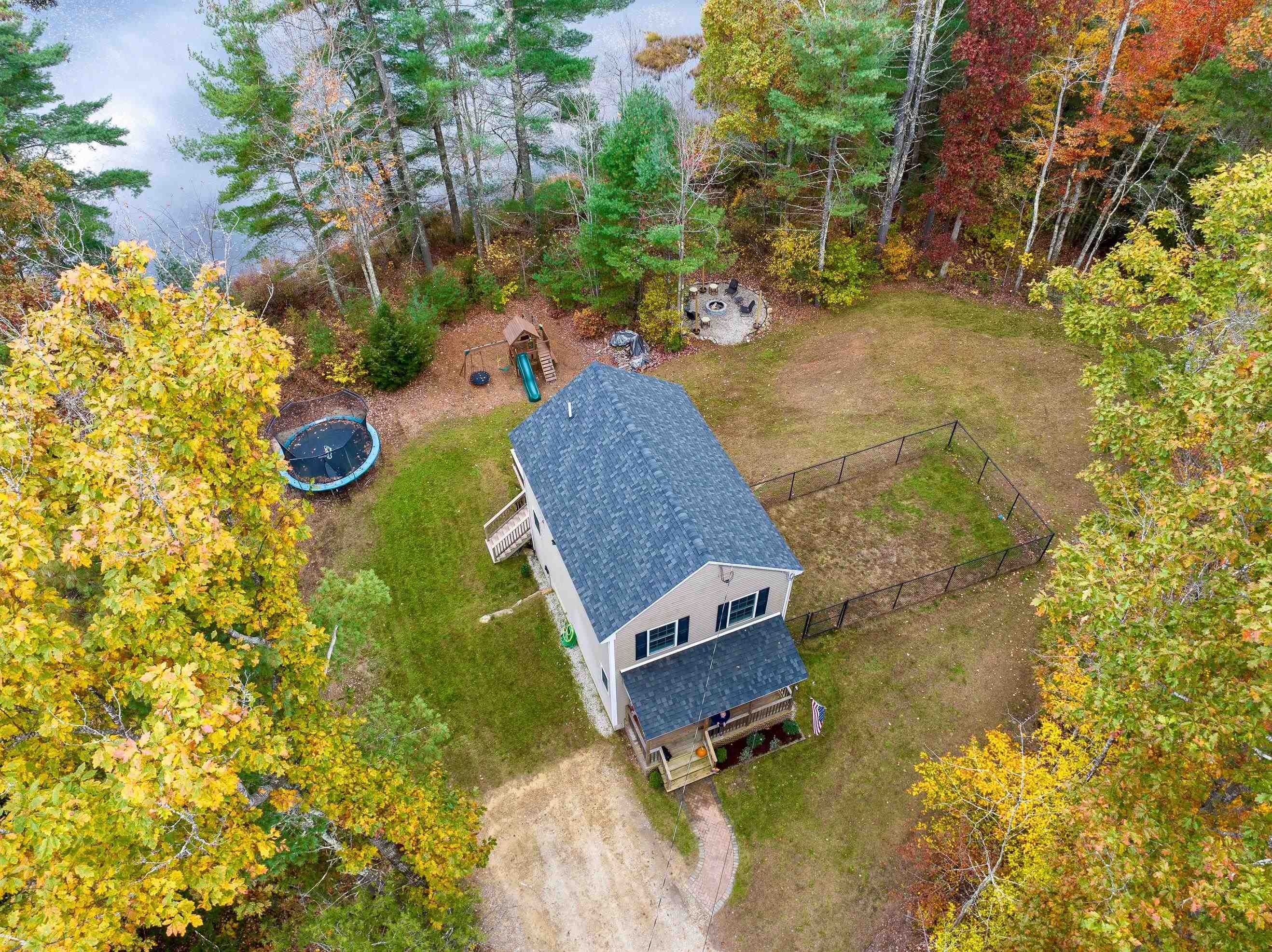 43 Range Road Epsom, NH 03234 - Photo 2 of 38