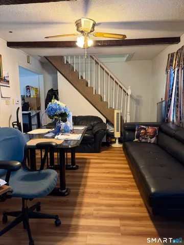 $274,900 | 84 Lafayette Avenue, East Hartford, CT 06118