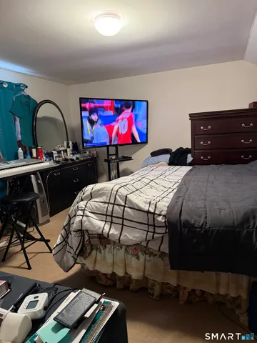 $274,900 | 84 Lafayette Avenue, East Hartford, CT 06118