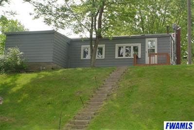 6621 East Harrold Road Churubusco, IN 46723 - Photo 3 of 10 Gallery Image 3