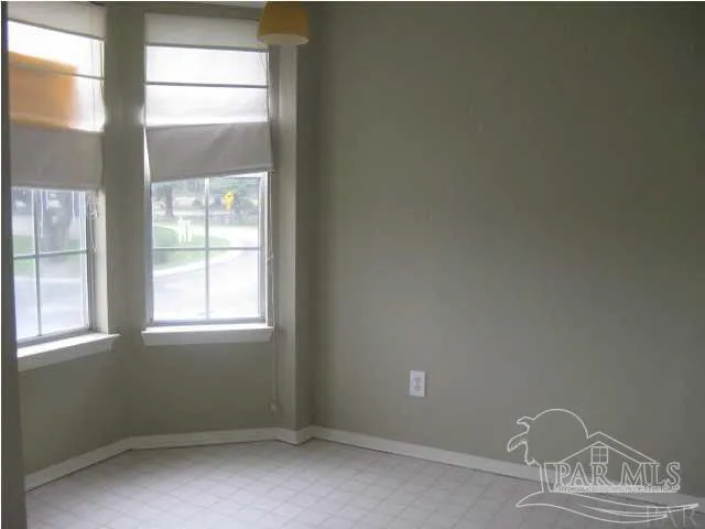 $1,200 | 1500 East Johnson Avenue, Unit 203, Pensacola, FL 32514