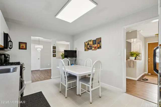 $599,000 | 409 Fern Lane, Brick, NJ 08723