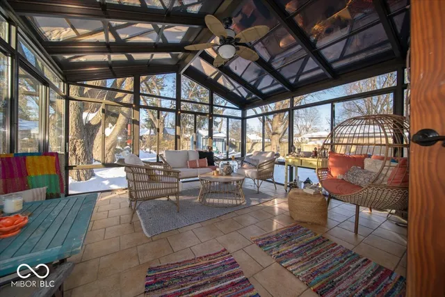 $325,000 | 1102 East Jefferson Street, Franklin, IN 46131