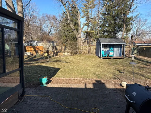 $325,000 | 1102 East Jefferson Street, Franklin, IN 46131