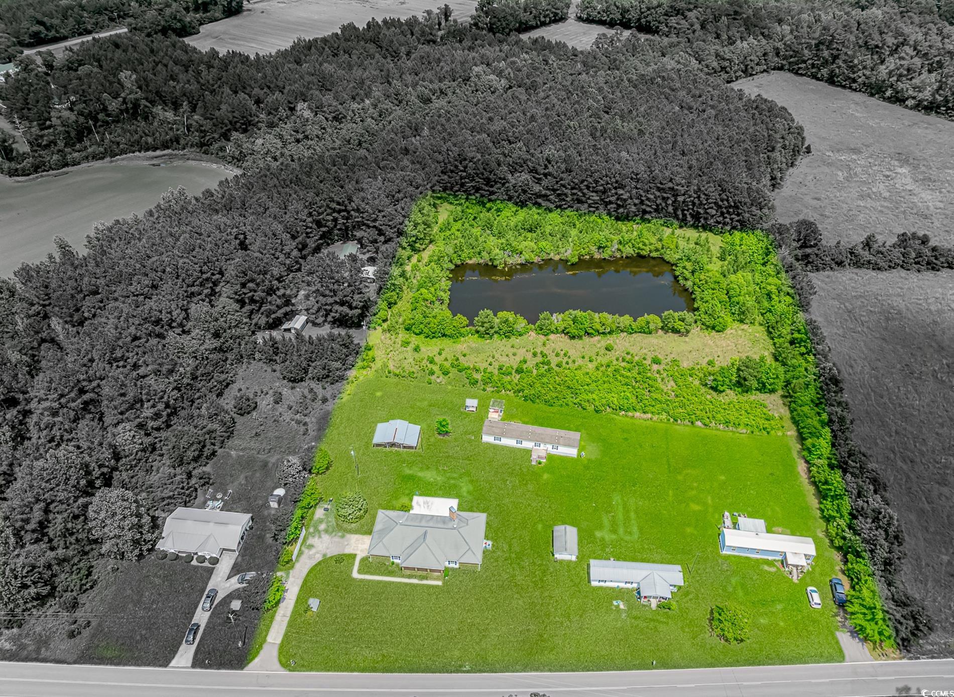 2829 Highway 129 Galivants Ferry, SC 29544 - Photo 37 of 40 Aerial view of a large body of water