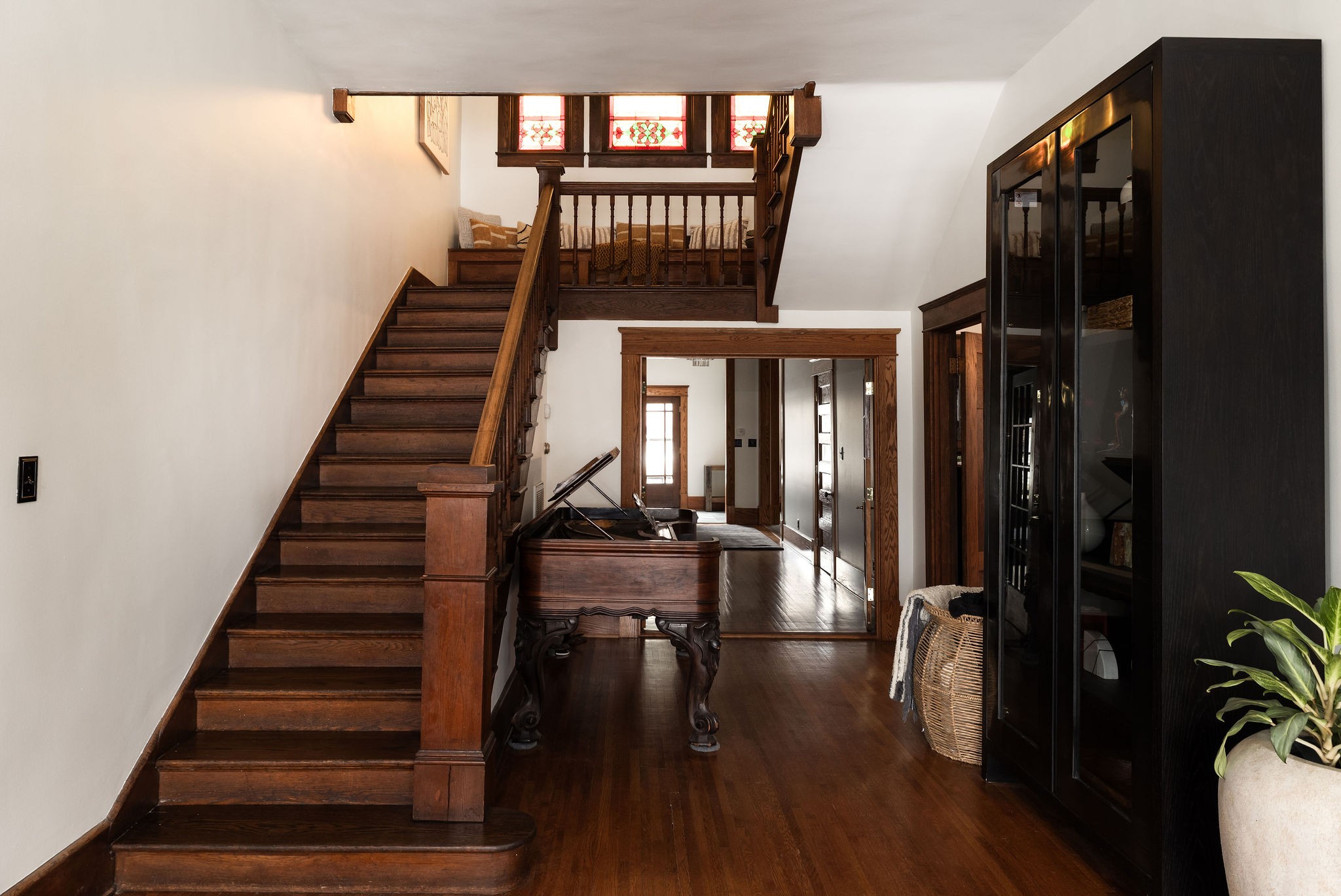 902 School Street Columbia, TN 38401 - Photo 33 of 82 a view of entryway and hall with wooden floor