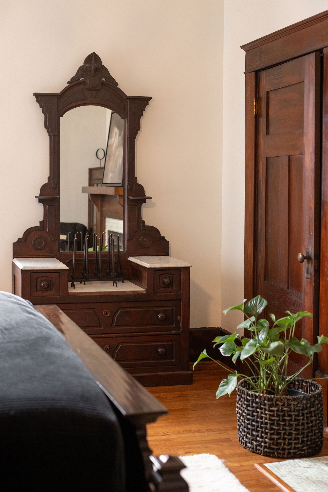 902 School Street Columbia, TN 38401 - Photo 53 of 82 a bedroom with a bed and a potted plant