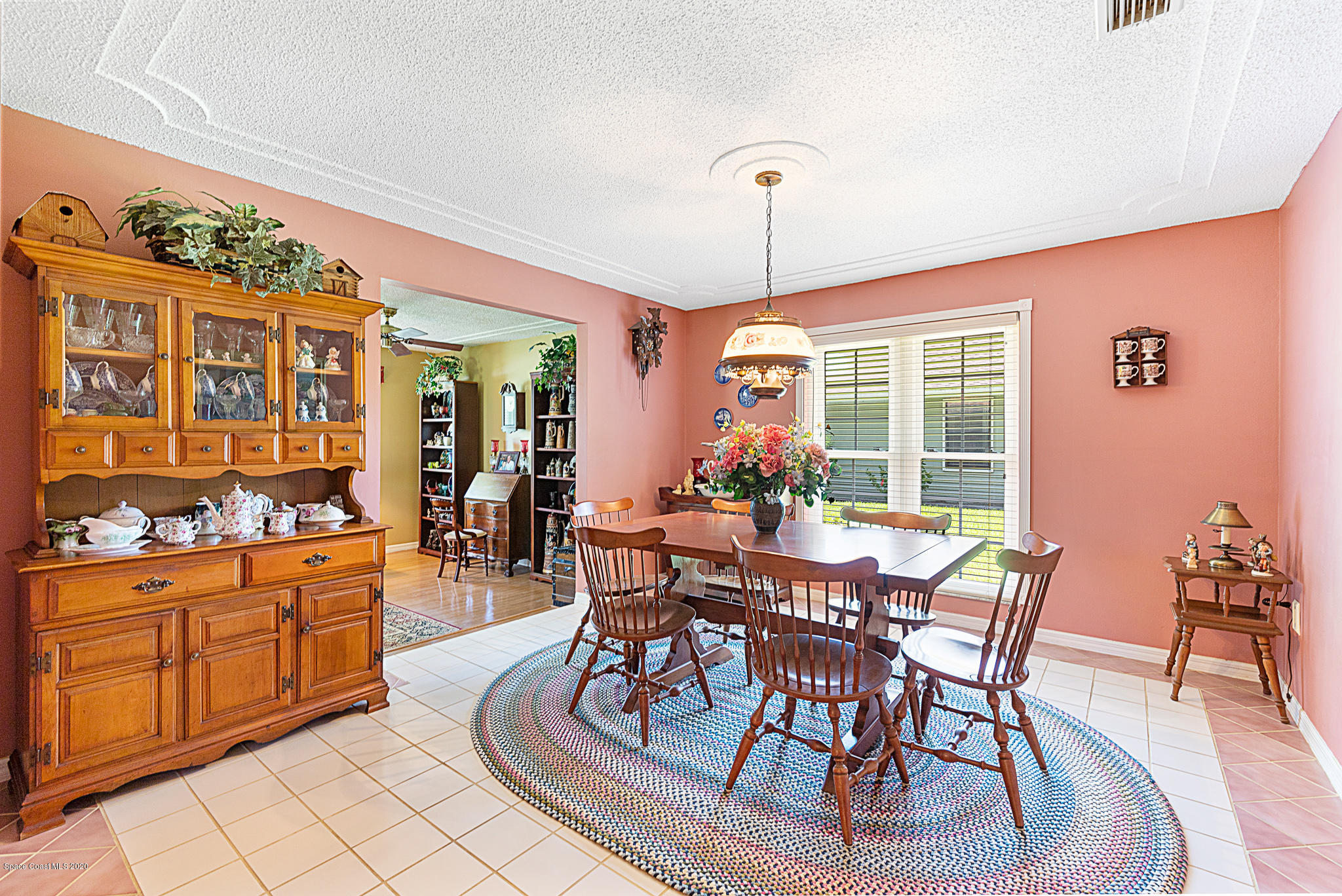 2534 Hamlin Street Northeast Palm Bay, FL 32905 - Photo 14 of 38 Dining room
