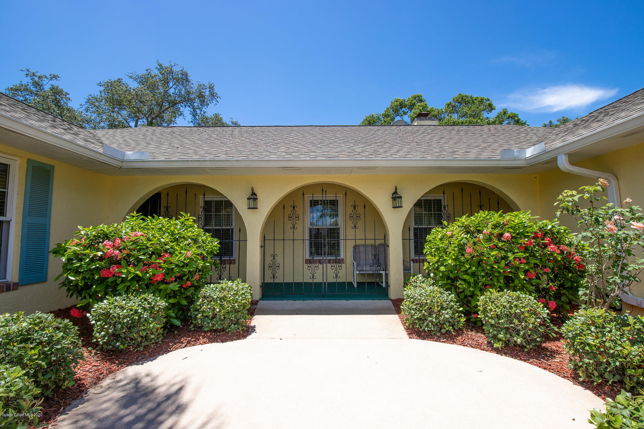2534 Hamlin Street Northeast Palm Bay, FL 32905 - Photo 4 of 38 Front Door 2