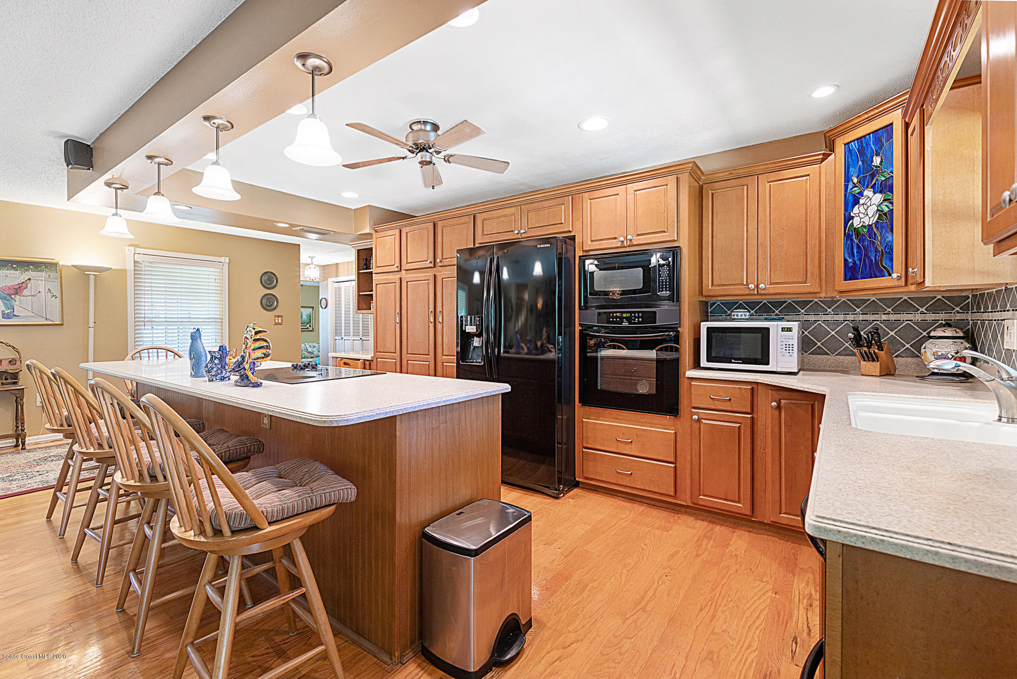 2534 Hamlin Street Northeast Palm Bay, FL 32905 - Photo 8 of 38 Kitchen views