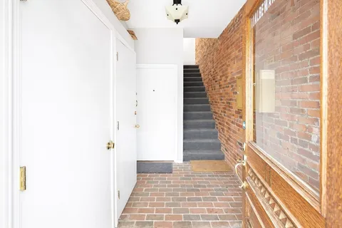 $929,000 | 11 Albemarle Street, Unit 3, Boston, MA 02115