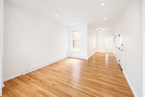 $929,000 | 11 Albemarle Street, Unit 3, Boston, MA 02115