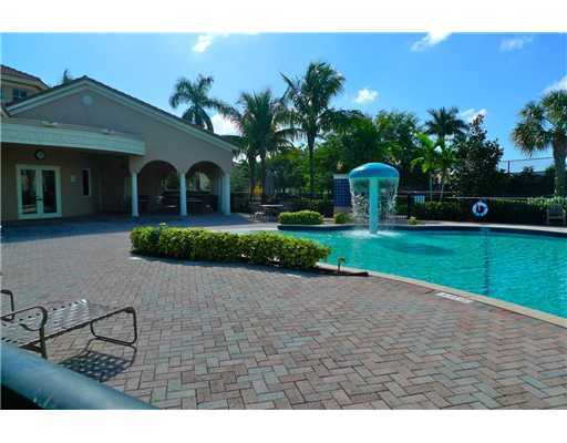 130 Via Isabela Jupiter, FL 33458 - Photo 4 of 21 Additional Photo