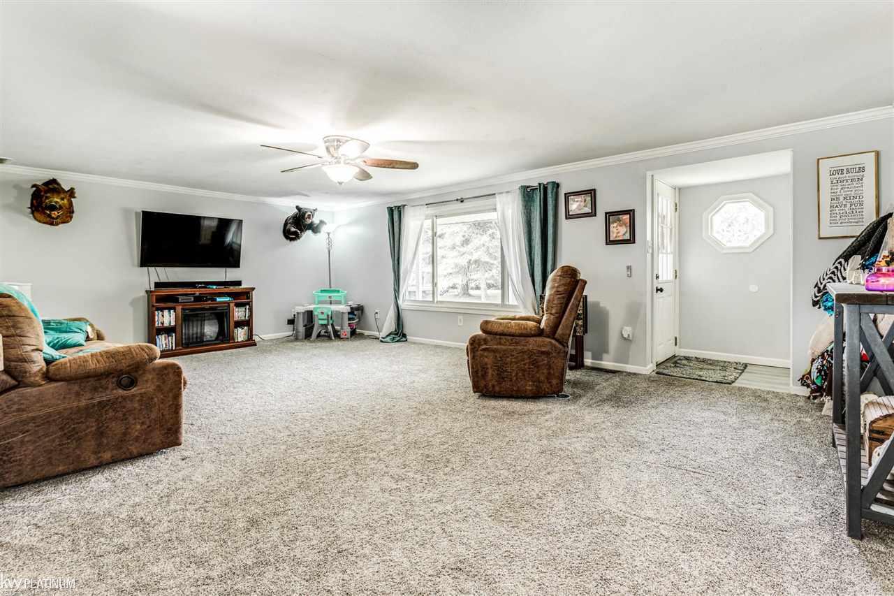 11956 Washburn Road Columbiaville, MI 48421 - Photo 8 of 29 50049017-7.JPG