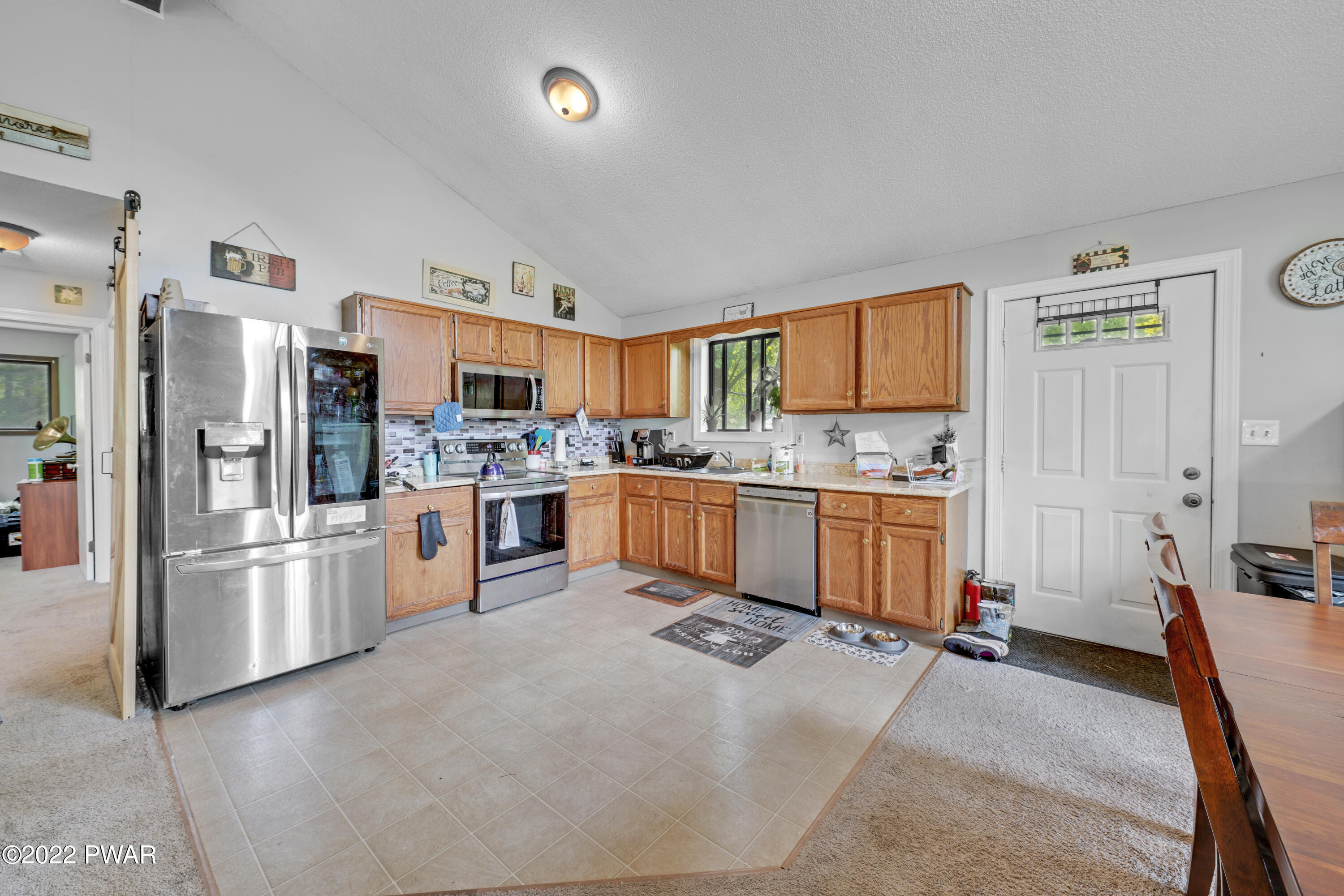 83 High Point Drive Lake Ariel, PA 18436 - Photo 6 of 21 dsc08413-dsc08417