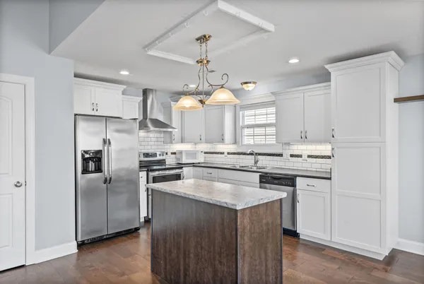 $2,100 | 3753 Windmill Drive, Clarksville, TN 37040