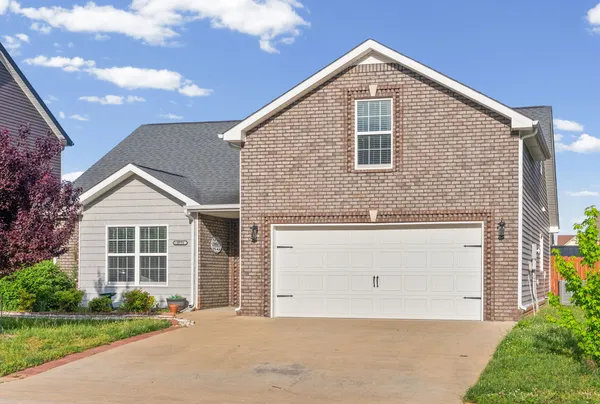 $2,100 | 3753 Windmill Drive, Clarksville, TN 37040
