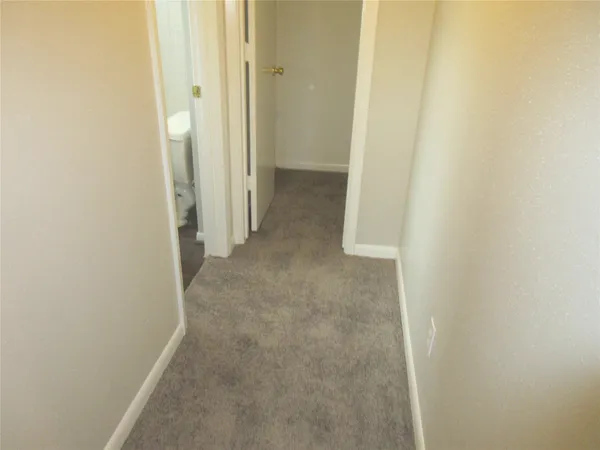 $1,300 | 1230 Shadowdale Drive, Unit 12, Houston, TX 77043