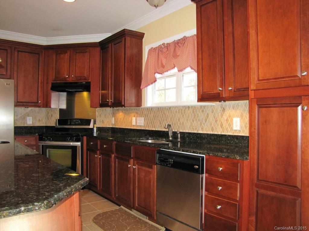1719 Colville Lane Tega Cay, SC 29708 - Photo 11 of 23 Gallery Image 11