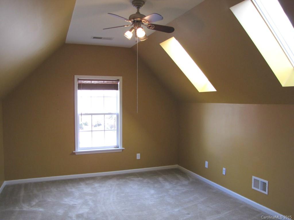 1719 Colville Lane Tega Cay, SC 29708 - Photo 15 of 23 Gallery Image 15