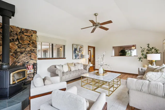 $1,298,000 | 23762 Hutchinson Road, Los Gatos, CA 95033