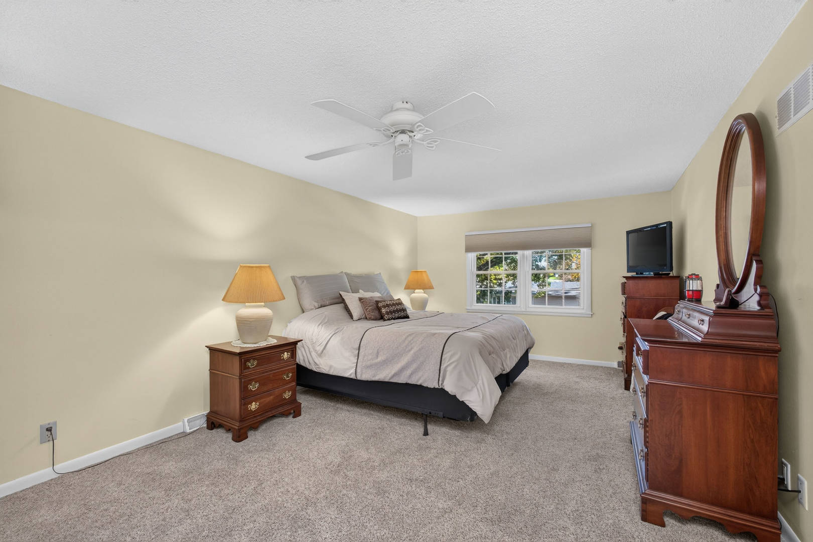 5079 Coachman Road Bettendorf, IA 52722 - Photo 23 of 41 Gallery Image 23
