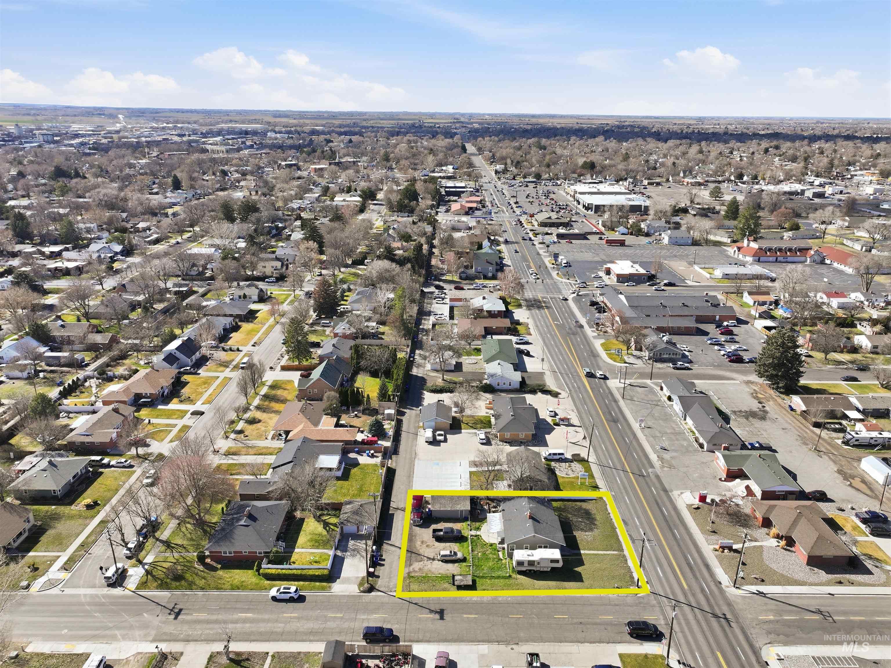 1644 Addison Avenue East Twin Falls, ID 83301 - Photo 17 of 18 Aerial perspective of suburban area with property boundaries highlighted
