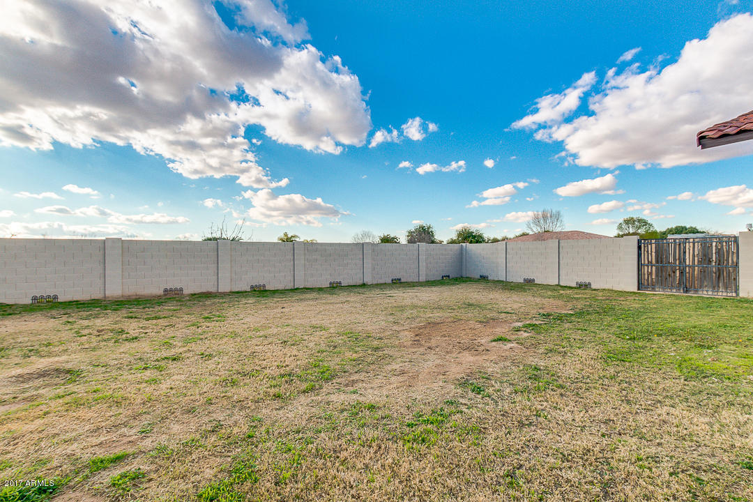 2890 East Ryan Road Gilbert, AZ 85297 - Photo 24 of 27 Pasture off master bedroom