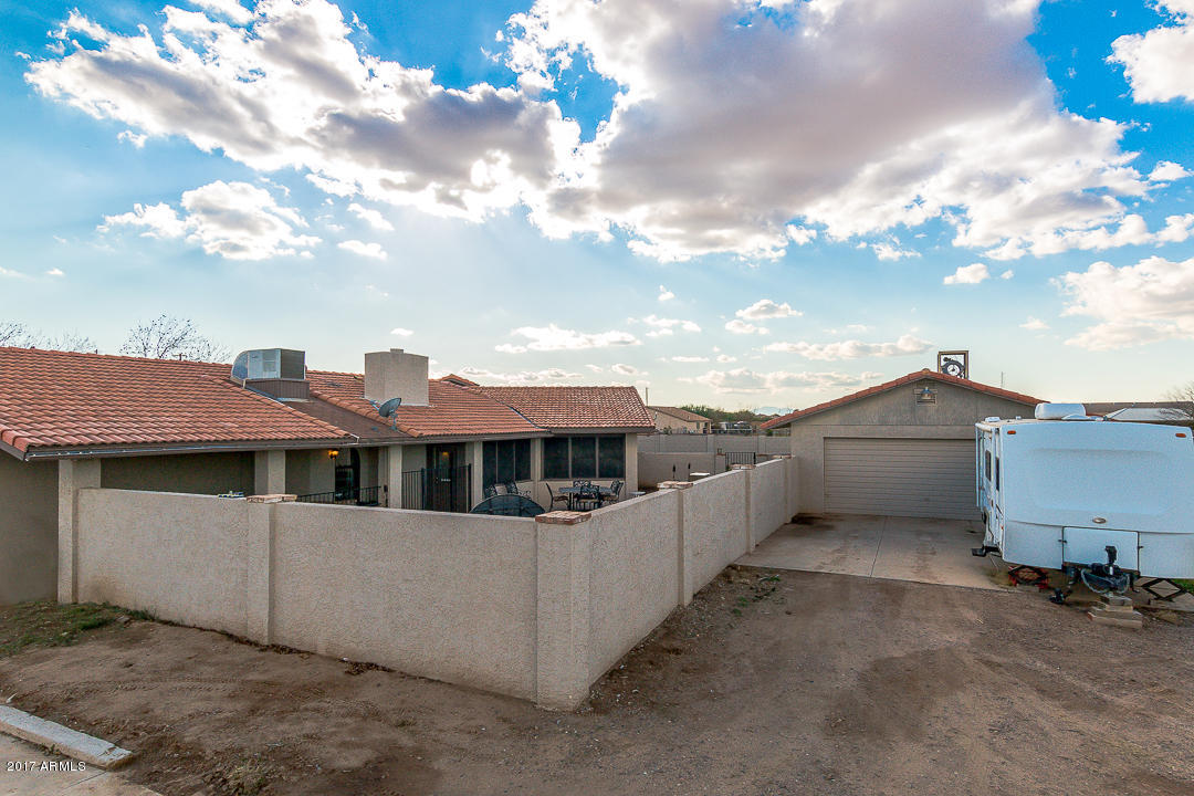 2890 East Ryan Road Gilbert, AZ 85297 - Photo 26 of 27 Detached garage