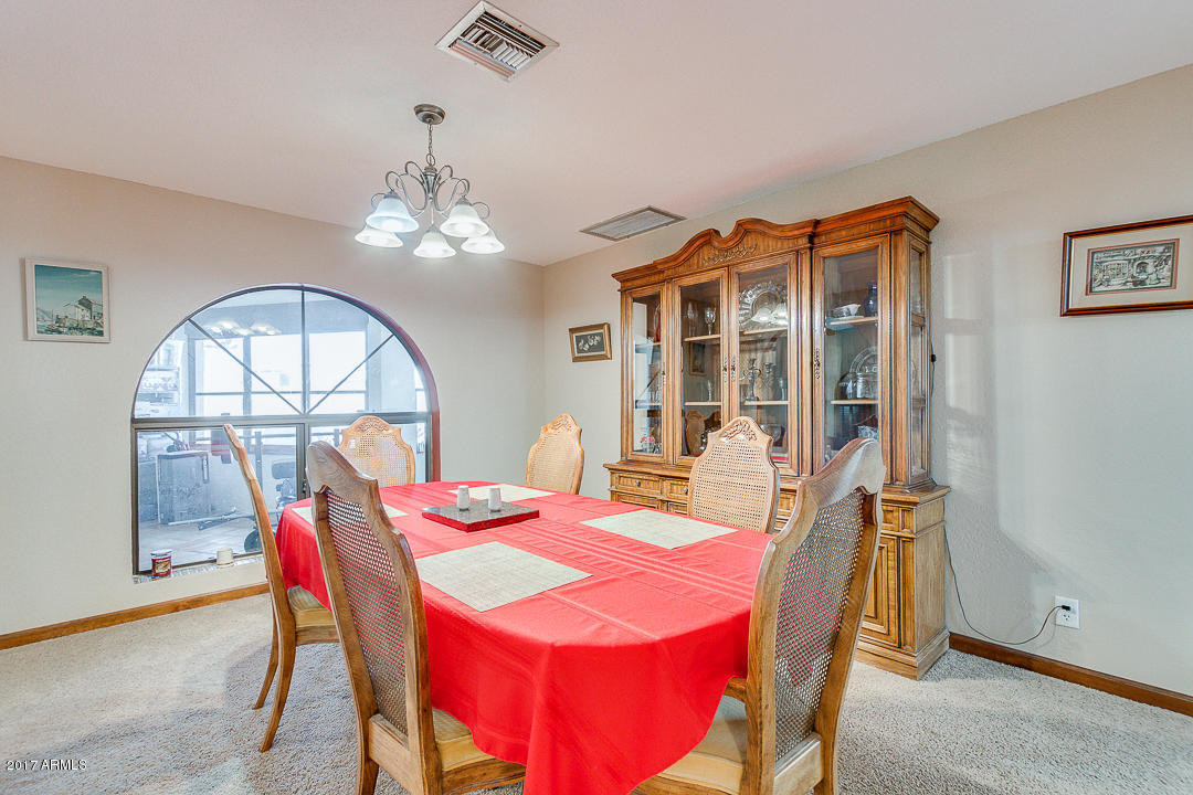 2890 East Ryan Road Gilbert, AZ 85297 - Photo 4 of 27 Formal dining