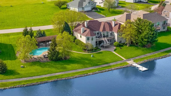 $725,000 | 3833 Westlake Village Drive, Winnebago, IL 61088