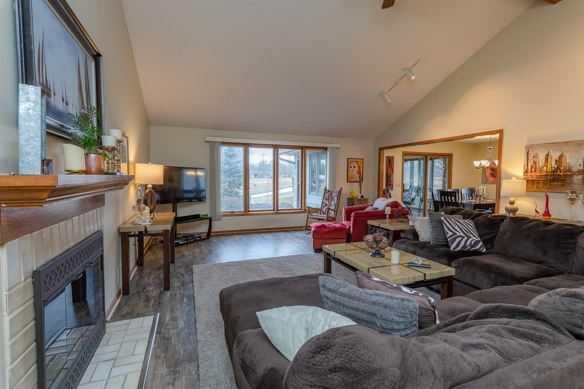 4603 Crystal Ridge Cove Fort Wayne, IN 46835 - Photo 4 of 29