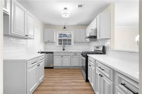 $325,000 | 2181 Boone Place, Snellville, GA 30078