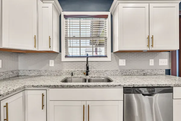 $2,200 | 898 Wild Elm Court, Clarksville, TN 37042