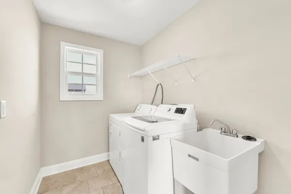 $2,200 | 898 Wild Elm Court, Clarksville, TN 37042