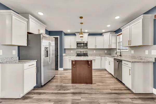 $2,200 | 898 Wild Elm Court, Clarksville, TN 37042