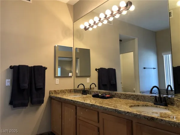 $5,300 | Undisclosed Address, Las Vegas, NV 89129
