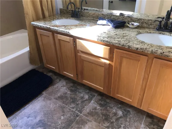 $5,300 | Undisclosed Address, Las Vegas, NV 89129