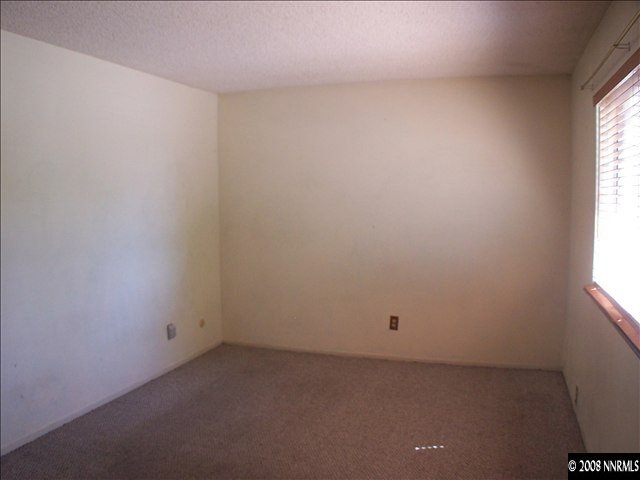 5001 Tahiti Way, Unit 3 Reno, NV 89502 - Photo 5 of 9
