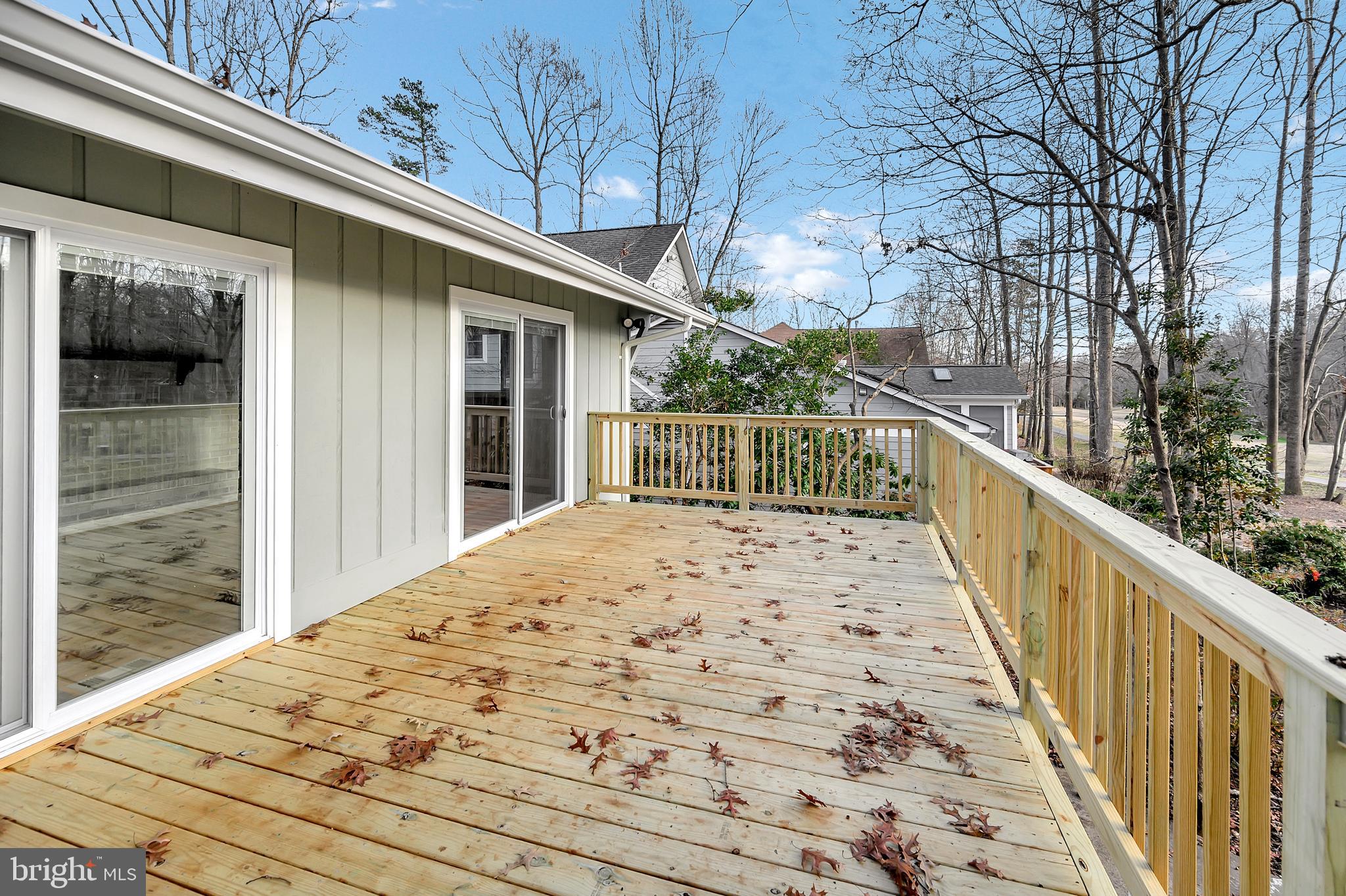 204 Birdie Road Locust Grove, VA 22508 - Photo 5 of 50 New rear deck