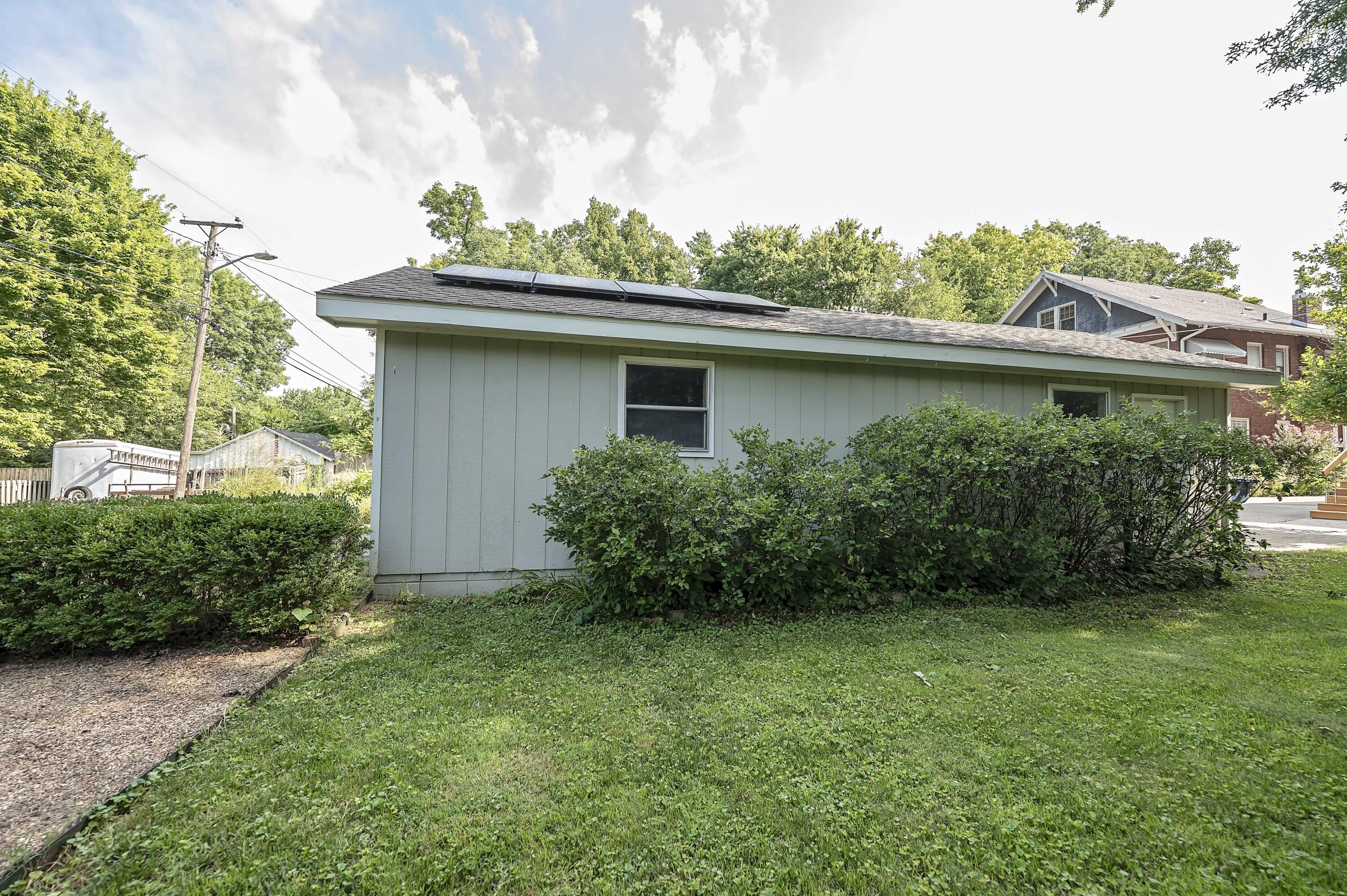 941 South Pickwick Avenue Springfield, MO 65804 - Photo 36 of 40 941 S Pickwick (29)