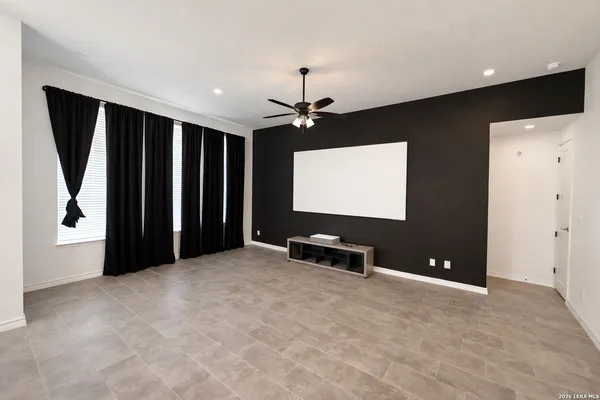 $2,925 | 10134 Mitra Way, San Antonio, TX 78224