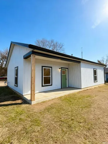 $199,900 | 508 North Cherry Street, Hartford City, IN 47348