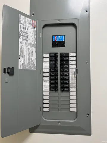 $199,900 | 508 North Cherry Street, Hartford City, IN 47348