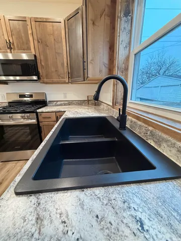 $199,900 | 508 North Cherry Street, Hartford City, IN 47348