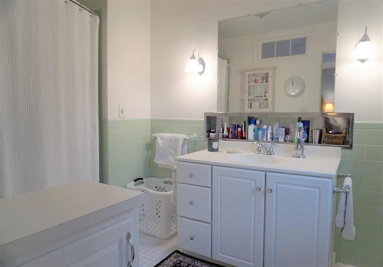 45 Bradford Road Keene, NH 03431 - Photo 17 of 36