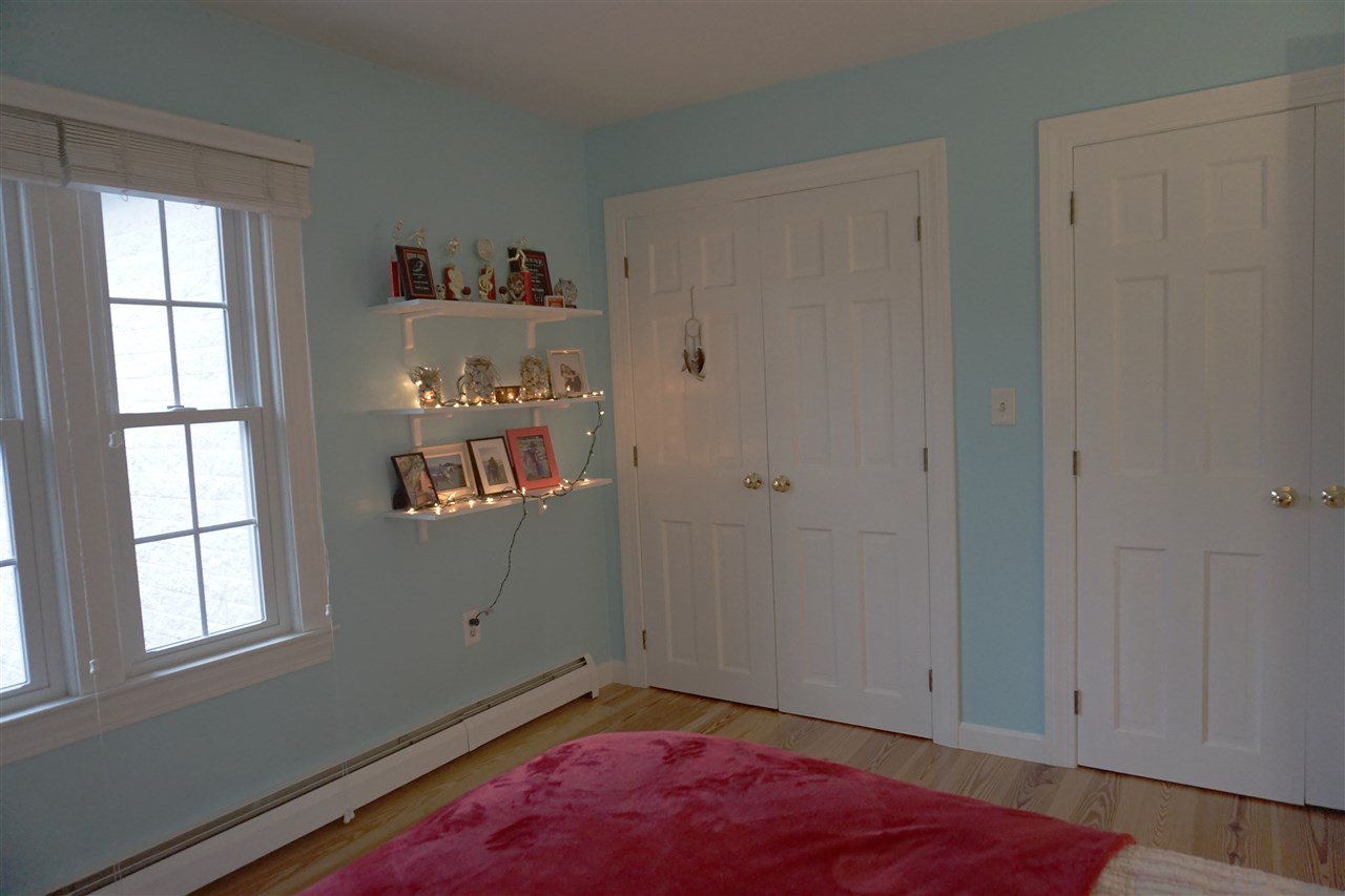 45 Bradford Road Keene, NH 03431 - Photo 10 of 36