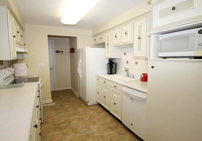 713 South Rambler Road Muncie, IN 47304 - Photo 14 of 29